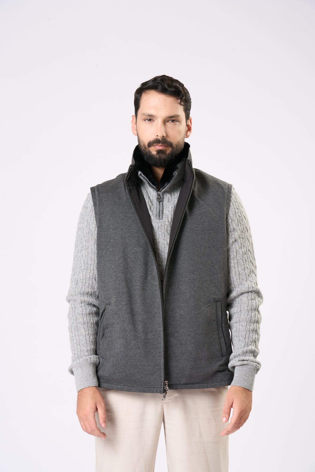 Waterproof reversible vest - In Grey & Black