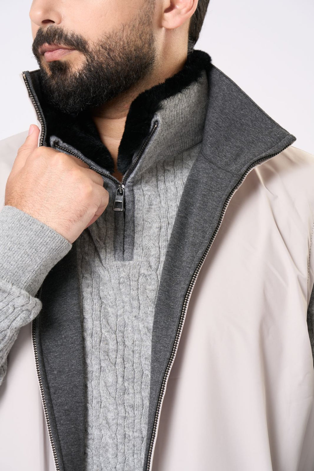 Waterproof reversible vest - In Grey & Cream