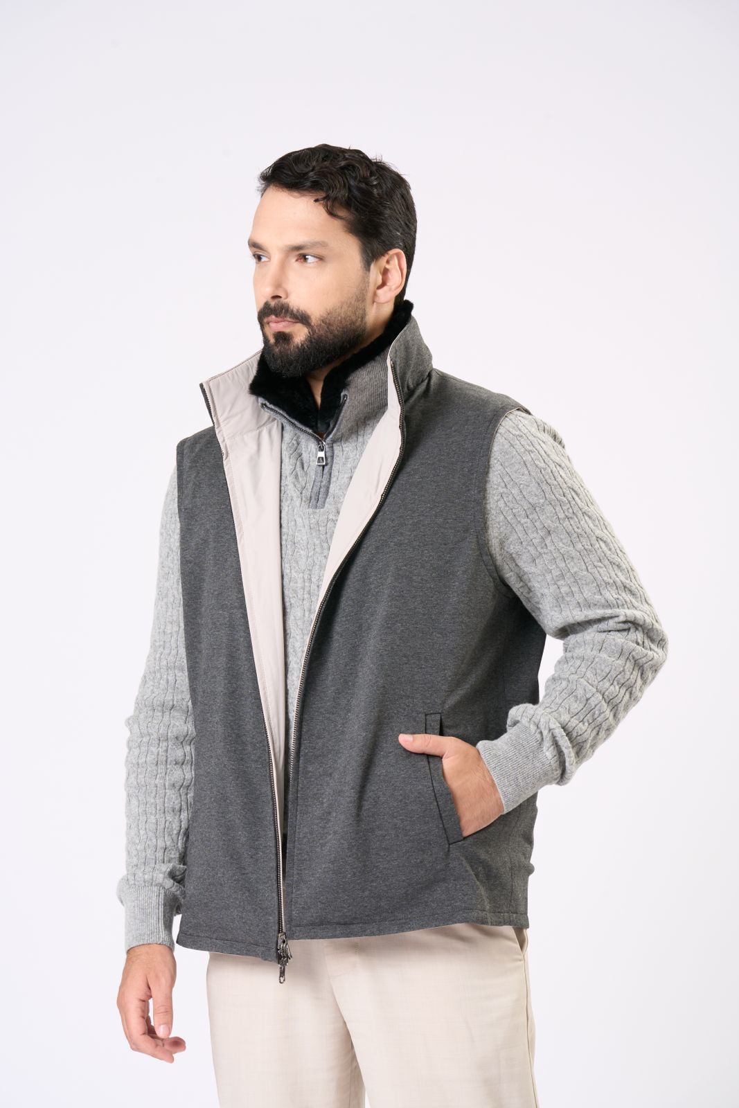 Waterproof reversible vest - In Grey & Cream