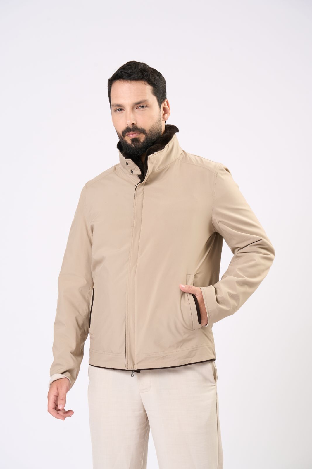 Reversable Jacket in Beige - Dark Fur