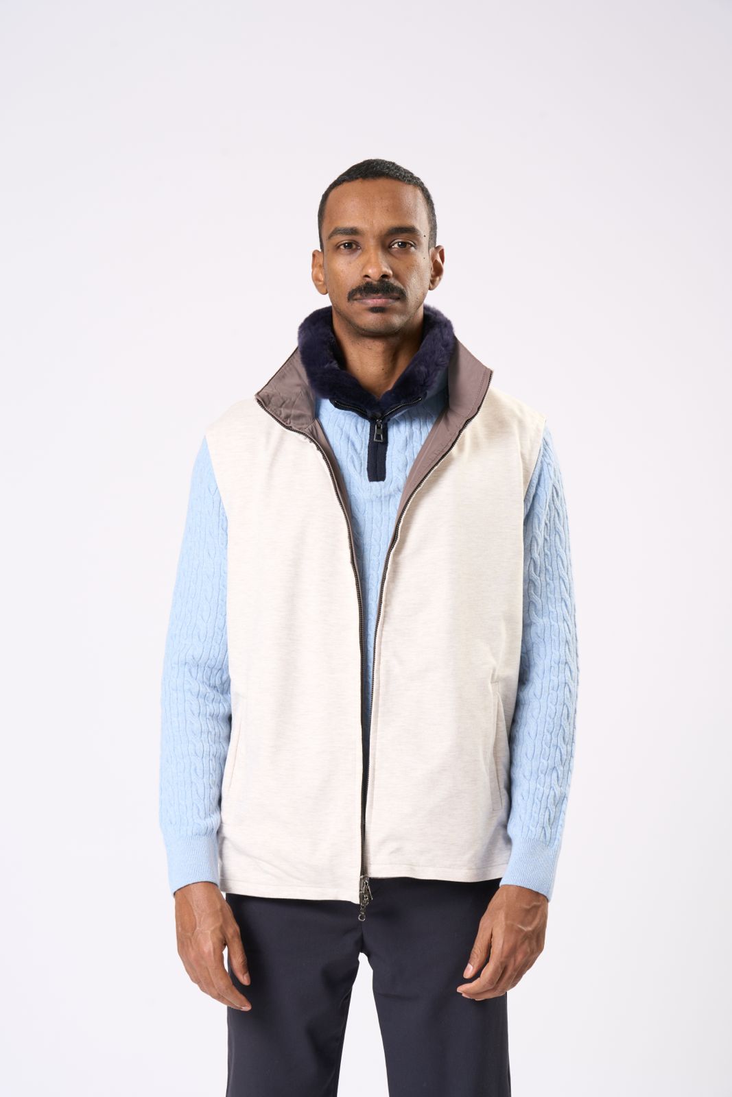 Waterproof reversible vest - In Beige & Brown