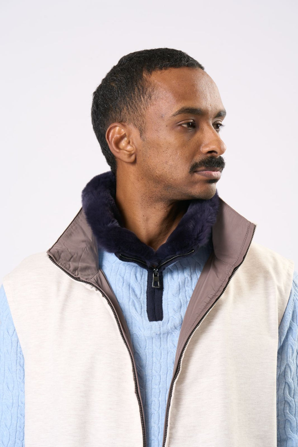 Waterproof reversible vest - In Beige & Brown