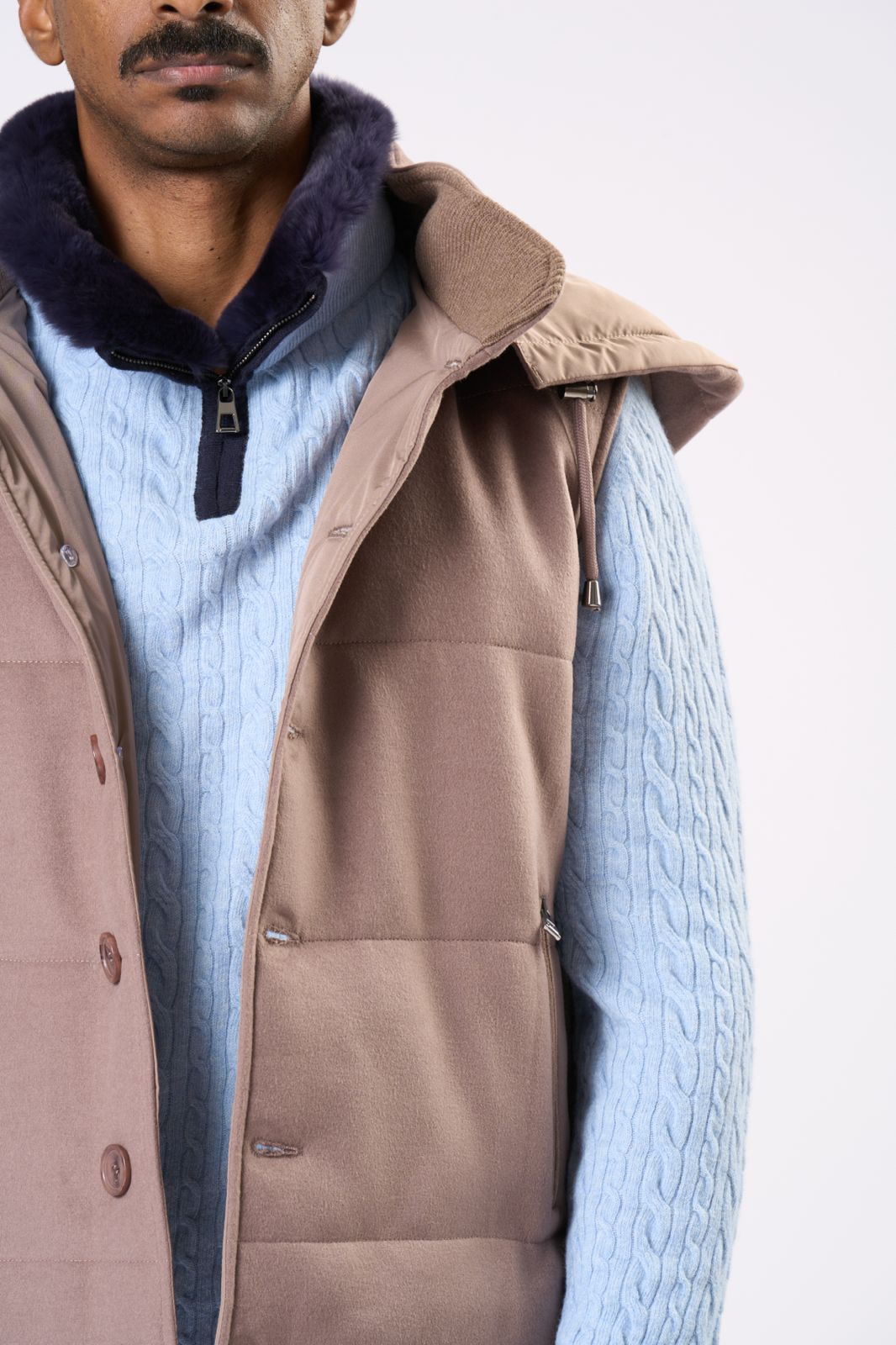 Cashmere Vest in Brown